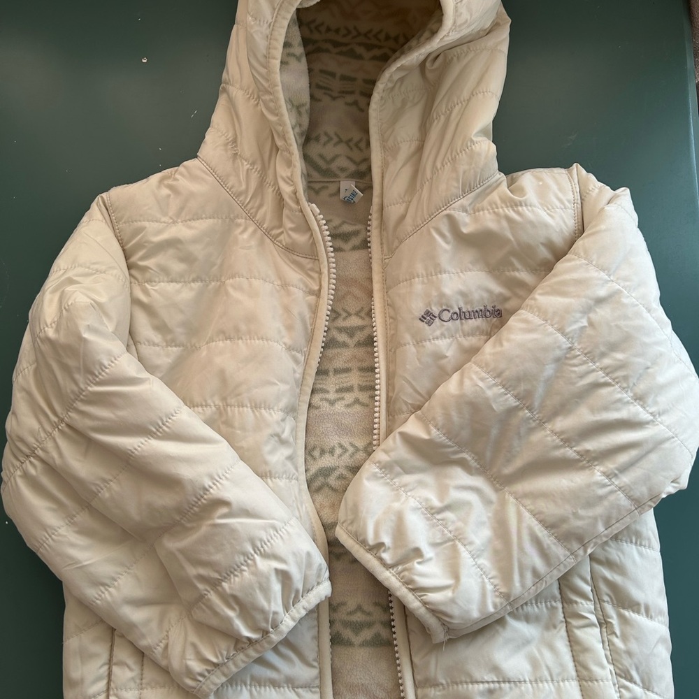 Columbia Kids off-white Hooded Puffer Jacket (reversible) 3T